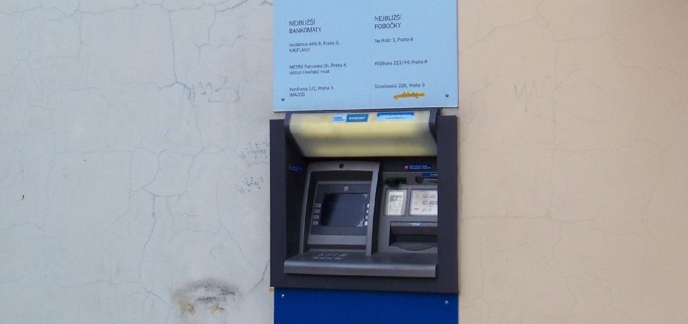 Pinautomaat in Tsjechië. Foto ŠJů, Wikimedia Commons