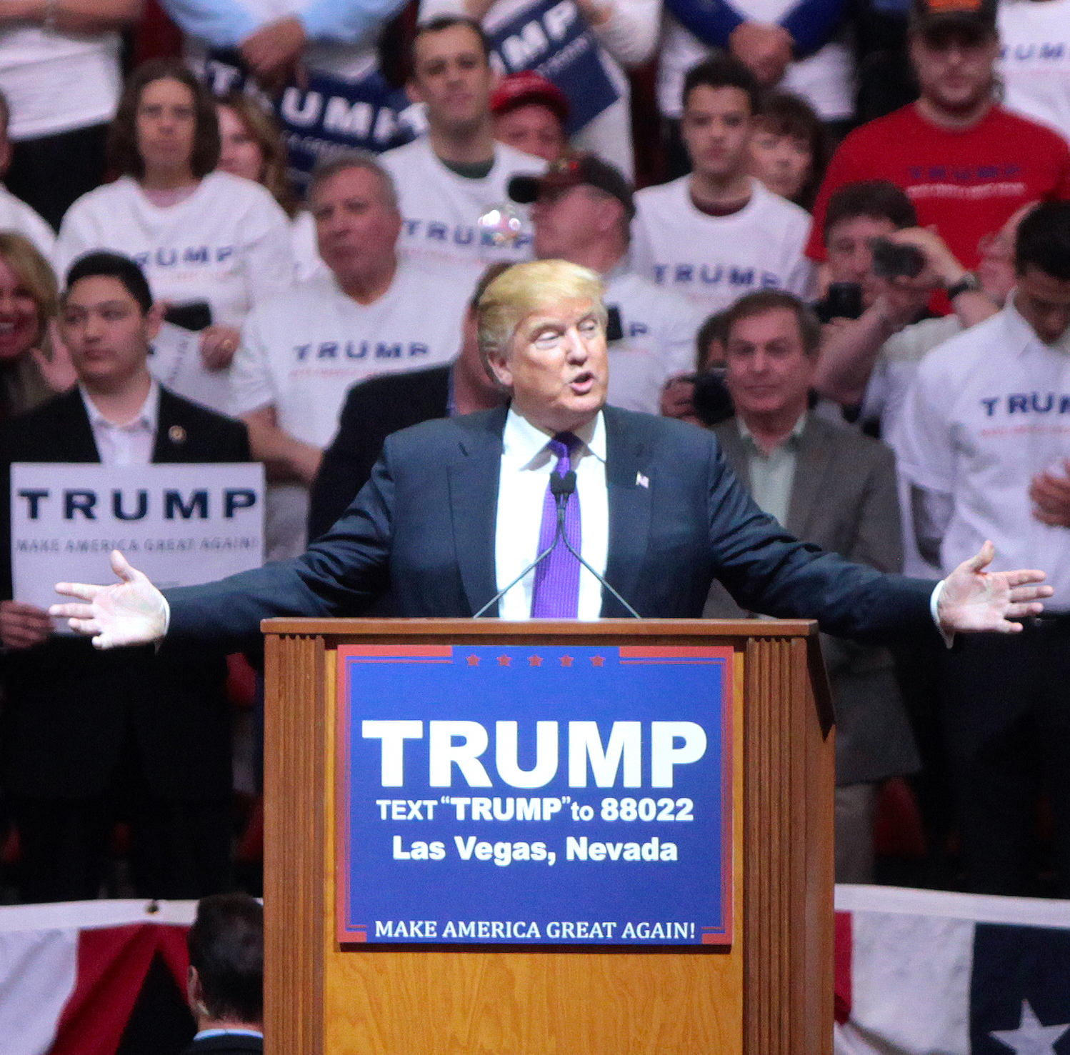 Donald Trump spreekt aanhangers toe bij een campagnebijeenkomst in Las Vegas in februari. Foto Gage Skidmore / Wikimedia Commons